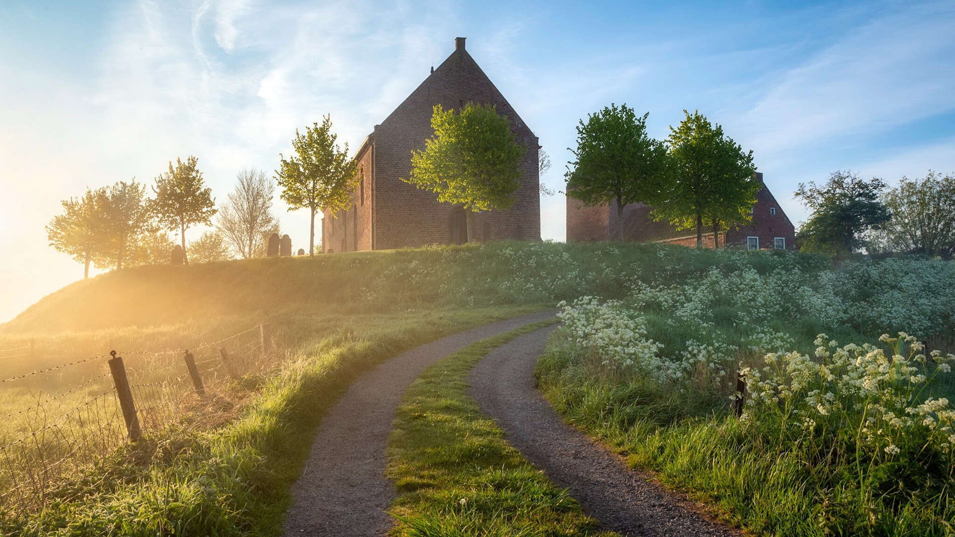 开云备用-全球极限滑翔伞冠军赛，飞越云端的速度与优雅，滑翔伞越野赛